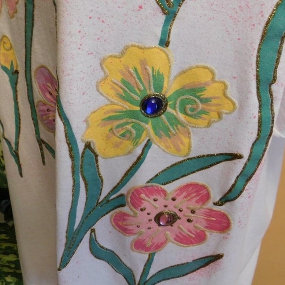 Wetpaint Hand Painted Flower Shirt - Picture 2 of 8